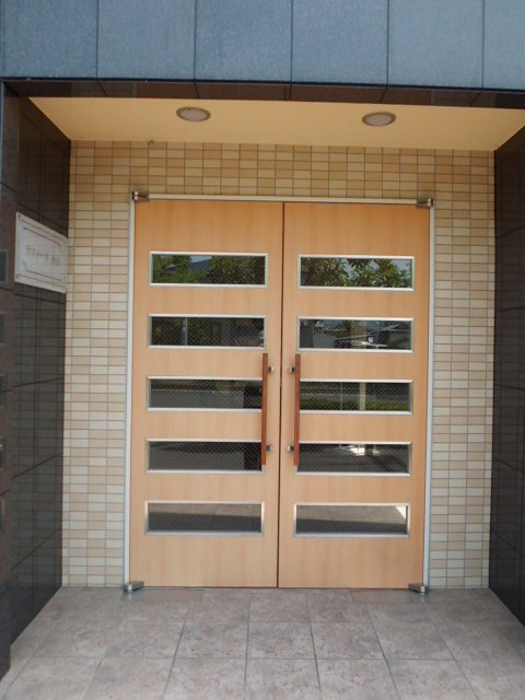 ラフィーネ西沢